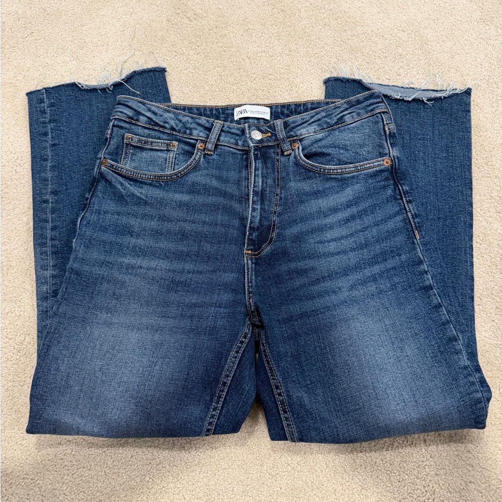 Zara mid-rise Flare Cropped Jeans - Picture 4 of 7